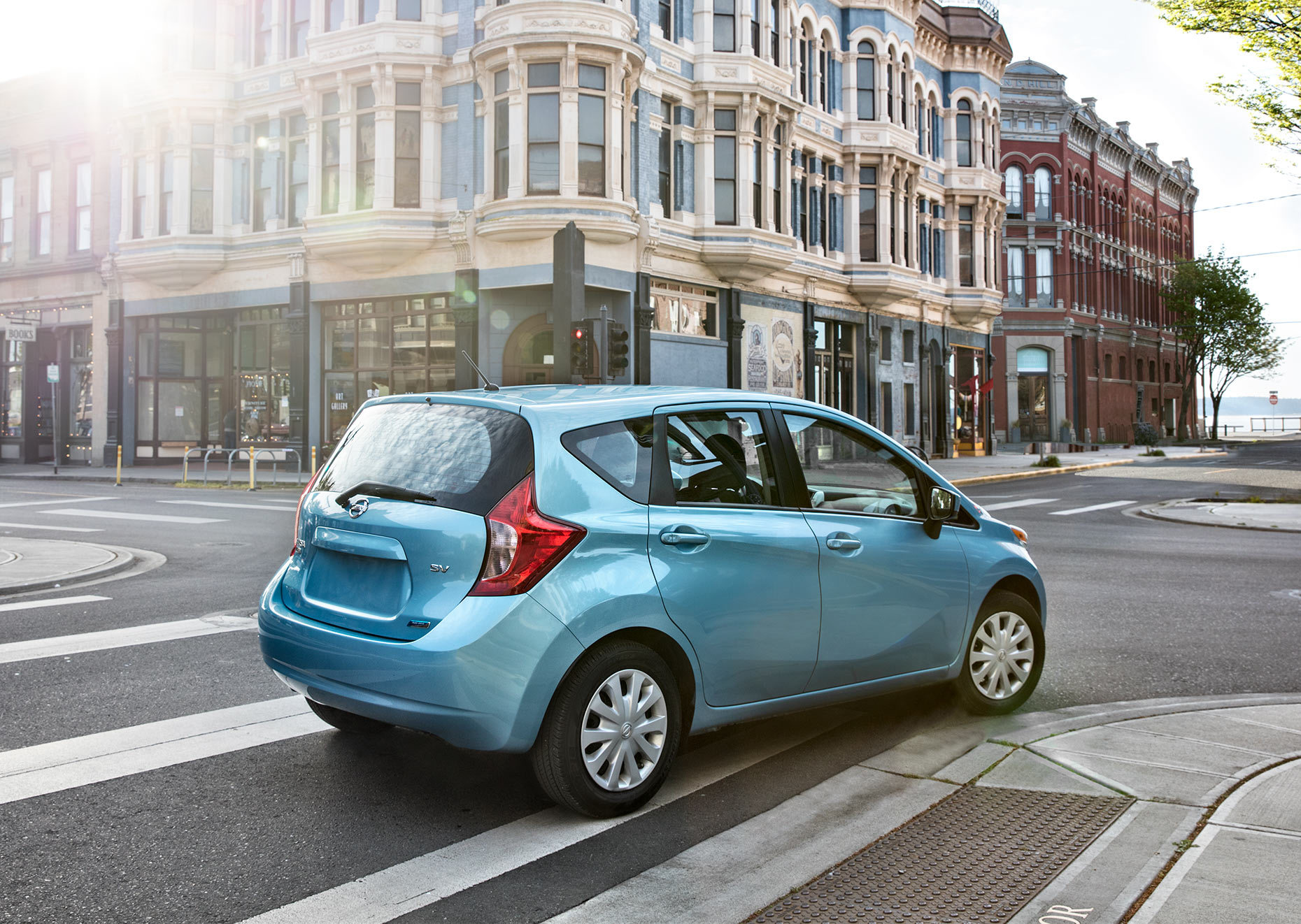 Christopher Nelson Photography|Nissan Versa|Blue|Seattle